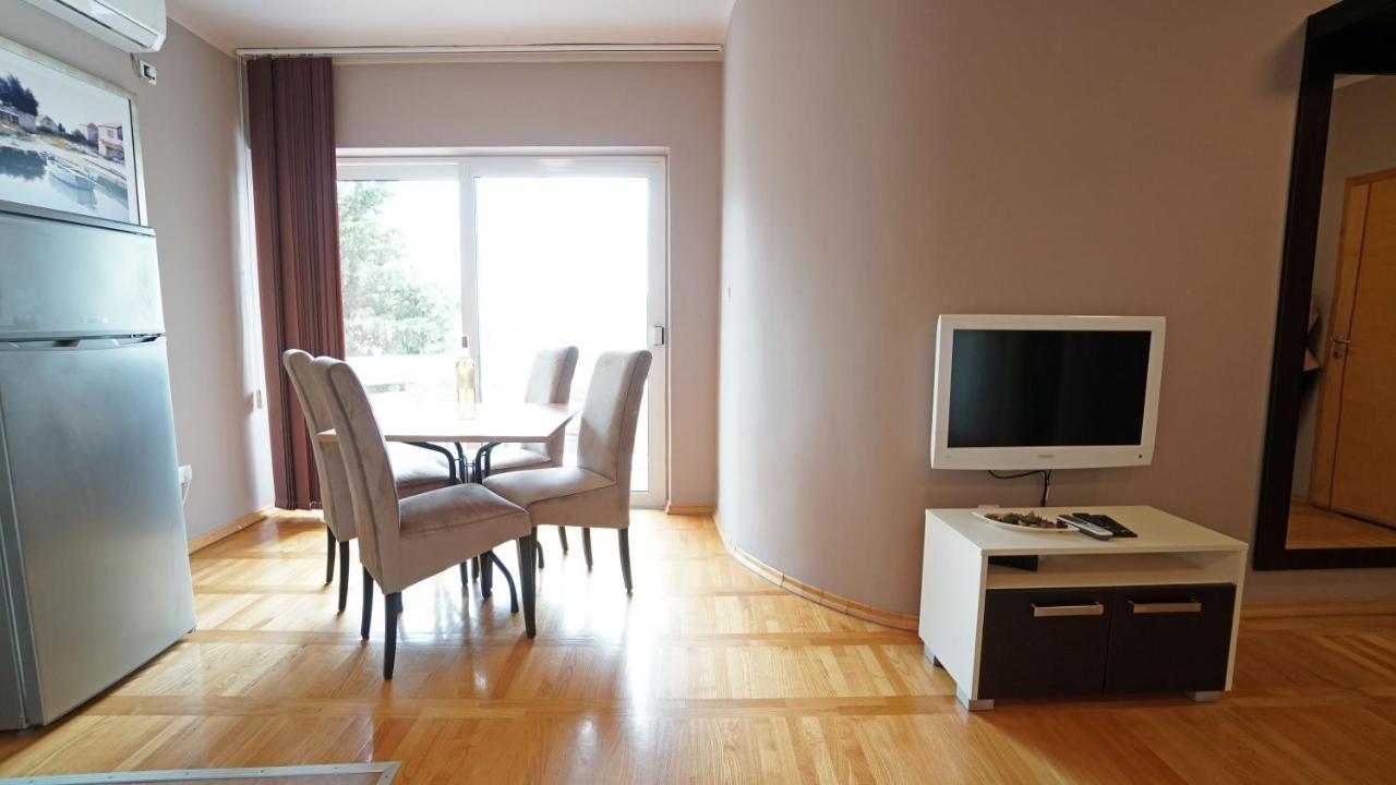 Apartments Paradiso Vir Room photo